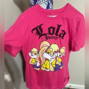 Looney Tunes “Lola Bunny” Vintage Hot Pink T-Shirt